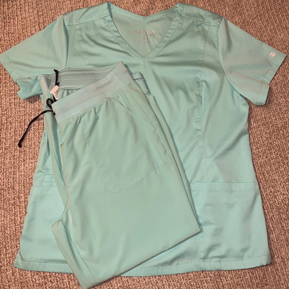 Matrix by Maevn set. XL NWOT